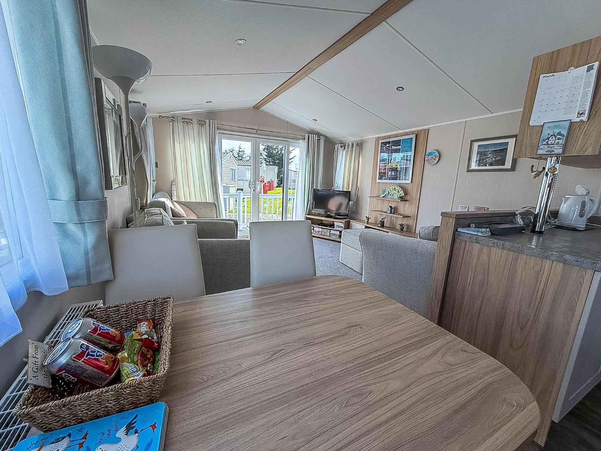 Stunning 6 Berth Caravan At Suffolk Sands Ref 45031g Parque de Campismo